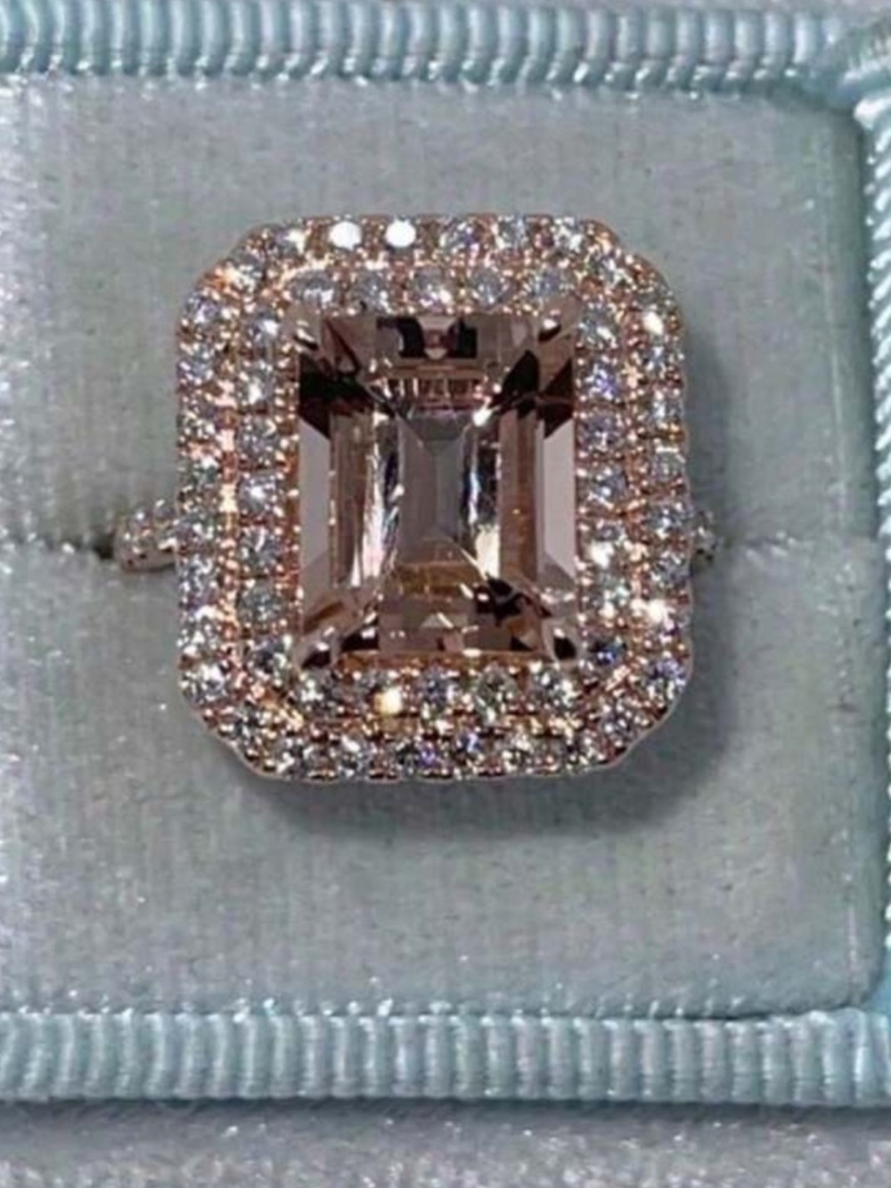 Rose gold ring - Picture 4 of 5